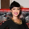 Julia Perez di Konferensi Pers 'Kutukan Arwah Santet'